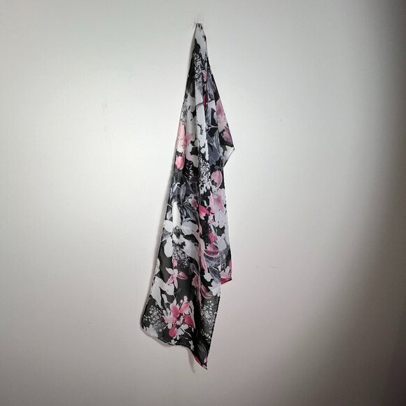 Lot of 4 Scarves: 2 Warm Scarves + 2 Silky Scarves - Picture 7 of 9